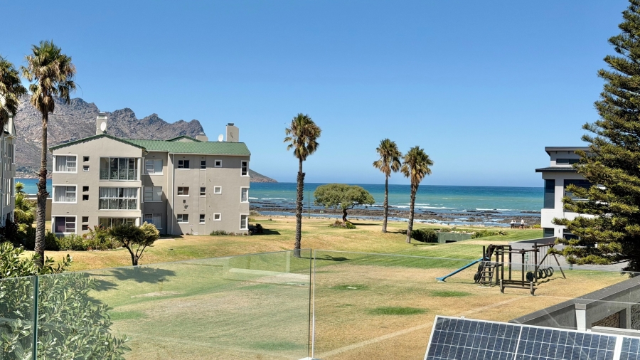 5 Bedroom Property for Sale in Greenways Golf Estate Western Cape